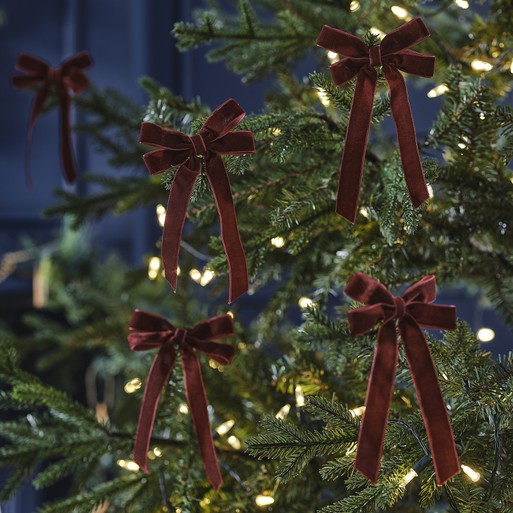 Christmas shop tree bows